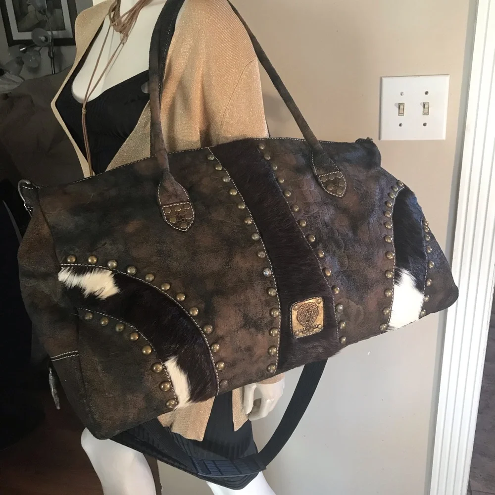 Khangura Unique Vintage Textured Leather and Fur Western Boho Weekender Duffel